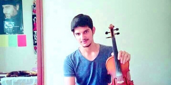 polisin-katlettigi-kemal-kurkut-un-cantasindan-bomba-degil-siir-kitabi-cikti-1490271675