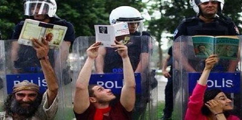 Gençlik ve Kitap Okuma Alışkanlığı