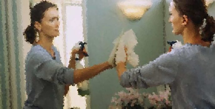 Aynaları Temizlemek Lazım