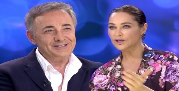 Cins Bilinci ve Hülya Avşar