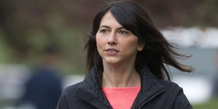 Bir kadının yoksulluğa kulak verişi…