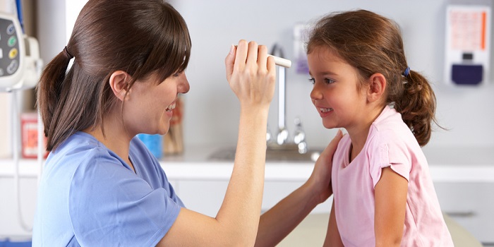 Pandemi, çocuklarda şaşılığı artırdı