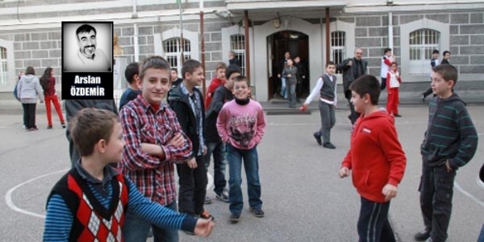 Türkiye’de Eğitim Sorunlarına Sosyolojik Bakış (Okulsal sorunlar)