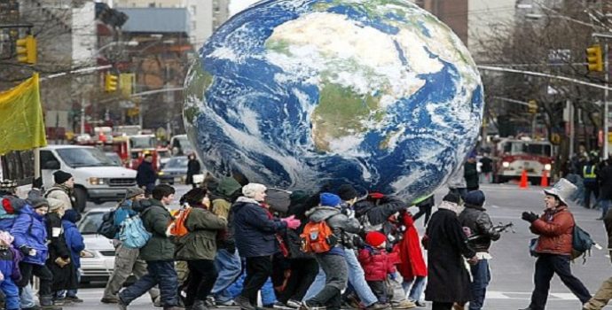 “İklim Değişikliği Küresel GSYH’nın %4’ünü Yok Edebilir”