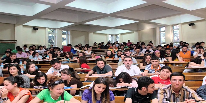 Türkiye, Avrupa’da Üniversite Mezunlarının İşsizlikte Genel Nüfusu Geride Bıraktığı Tek Ülke