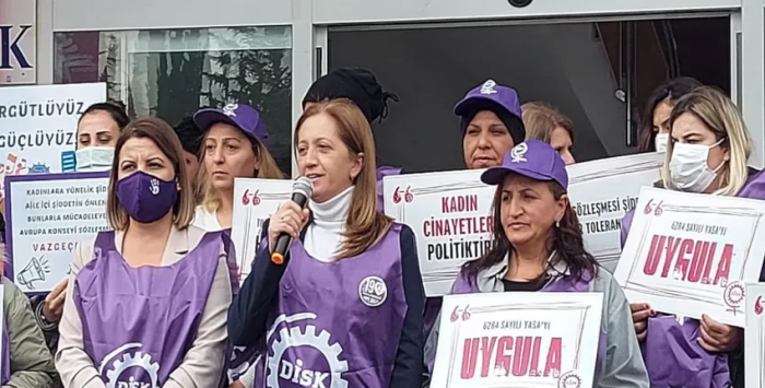DİSK’li kadınlar: İLO 190 onaylansın