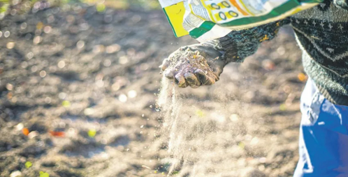 Gübre ve zirai ilaç satışları durdu