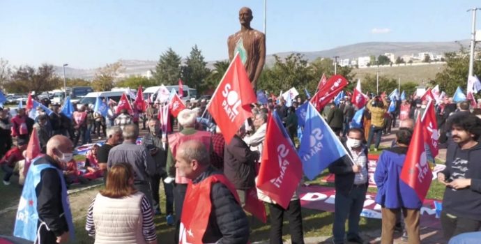 Sol Parti’den İzmir’de “Devrimci Demokratik Cumhuriyet” mitingi