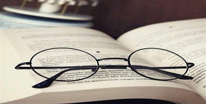 Yakın gözlüğü tarihe karışacak! Göz damlası geliştirildi