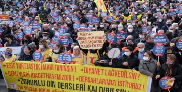 Alevi Örgütleri: Tekçi, cinsiyetçi, asimilasyoncu eğitime hayır!