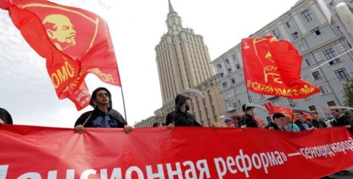 “Düşmanlarımız Kiev ve Odessa’da değil, Moskova’da. Onları kovmanın zamanı geldi.”