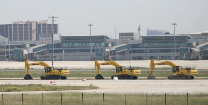 Atatürk Havalimanı fiziken yok ediliyor