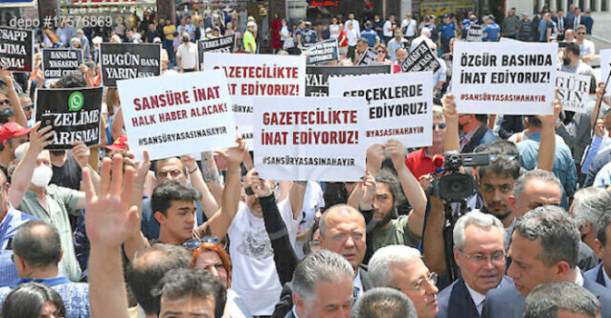 toplumun-ozgurluklerine-engel