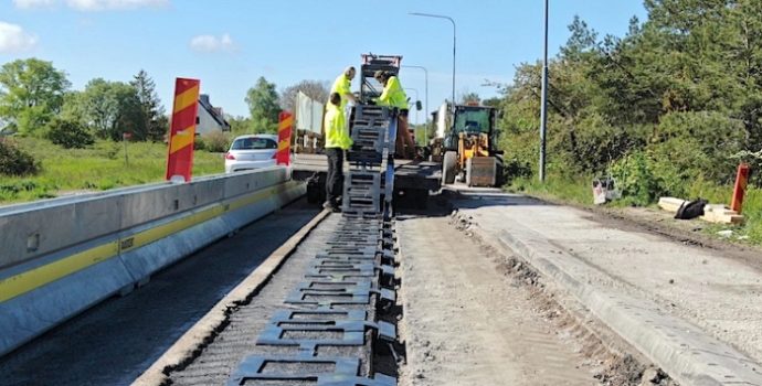 Şarj eden akıllı yollar