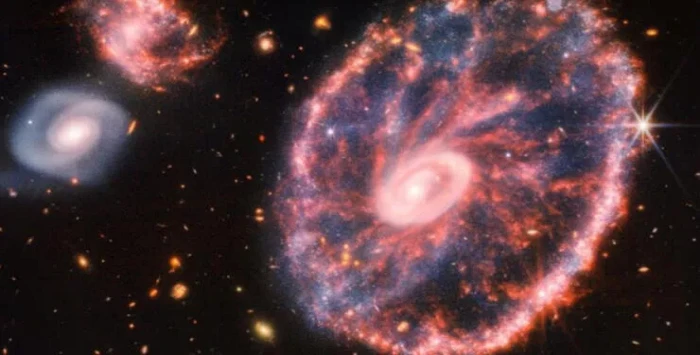 James Webb Teleskobu Cartwheel Galaksisi’ni görüntüledi