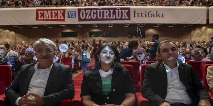 ‘Emek ve Özgürlük’ ittifakı ilkelerini açıkladı…
