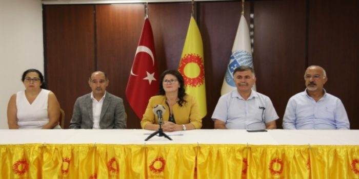 Eğitim Sen: Veliler borçlanarak çocuklarını okula gönderiyor