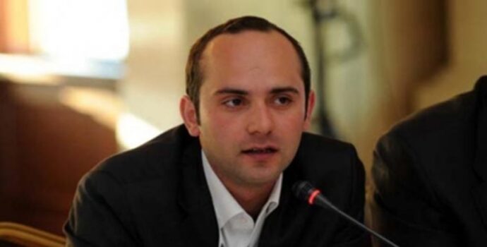 Kanal D, Gezi davasında tutuklu bulunan Tayfun Kahraman’dan ‘deprem görüşü’ istedi