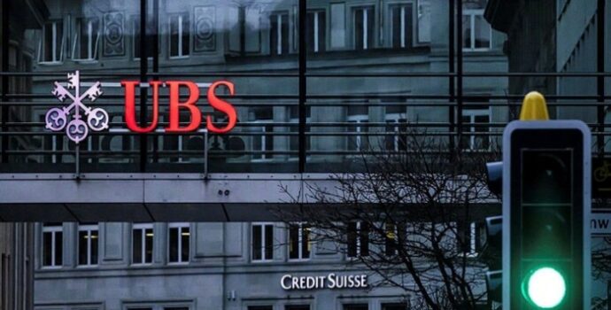İsviçre: UBS, Credit Suisse’i satın alıyor