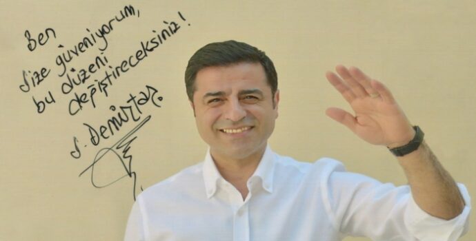 Selahattin Demirtaş: PKK’nın silah bırakması için elimizden geleni yapacağız