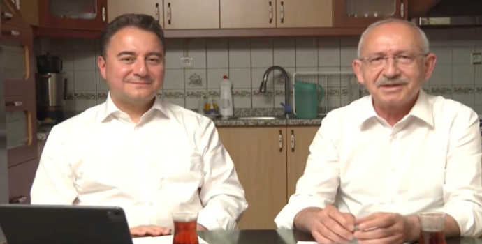 Babacan, Bay Kemal’in mutfağında…