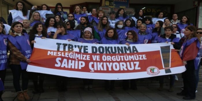 TTB Kadın Hekimlik ve Kadın Sağlığı Kolu: TTB’nin Mücadelesi Kadınların Mücadelesidir