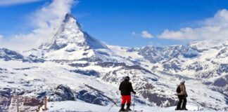 İsviçre Alplerinde altı kayakçı kayboldu