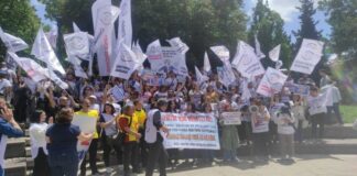 Özel Sektör Öğretmenleri Sendikası’na Polis Müdahalesi