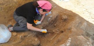 Diyarbakır’da Tarihin Derinliklerinden Çocuk Sesleri: Eski Taş Ocağında Roma Dönemine Ait 60 Çocuk Mezarı Keşfedildi