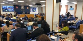 Kadınlar İçin Soyadı Düzenlemesi Paketten Çıkarıldı