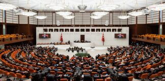 DEM Parti’den Kanun Teklifi: 8 Mart Resmi Tatil İlan Edilsin