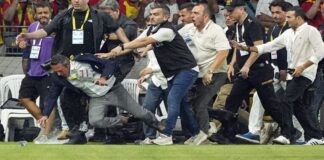 Göztepe – Fenerbahçe Maçında Ali Koç’a İzmir’de Saldırı!