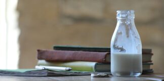 İPA Başkanı Buğra Gökce’den Okullarda Beslenme Konusunda Kritik Açıklamalar clear drinking bottle