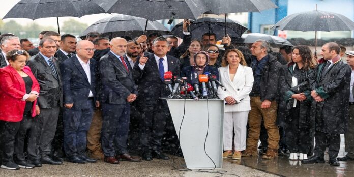 ozgur-ozel-sinan-atesin-katilerini-israt-etti