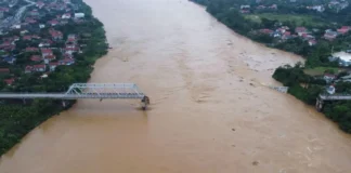 Vietnam’da Köprü Çöktü: Taifun Yagi’nin Ardından Kurtarma Çalışmaları Başlatıldı