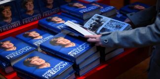 Merkel Yeni Çıkan Anı Kitabında Erdoğan ve Davutoğlu’na da Yer Verdi