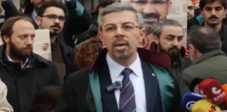 Fırat Epözdemir’in Gözaltına Alınmasına Tepkiler: Hukuksuzluk ve Avukatları Susturma Çabası