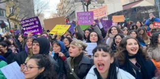 Kadınlar Taksim’de Yürüdü: Eşitlik İçin Direniş