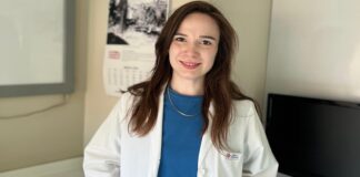 Yaz Tatiline Giderken Dişlerinizi Unutmayın!