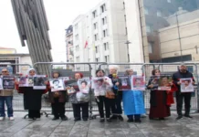 Cumartesi Anneleri 1050. Kez Galatasaray’da: Halil ve Kasım Alpsoy’un Hesabını Soruyoruz!