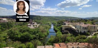 Huu Komşi, Biz Geldik! Aç Kapıyı!