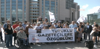 Ercüment Akdeniz Yalnız Değil: Gazeteciliği Susturma Operasyonu Adaletin Gölgesinde