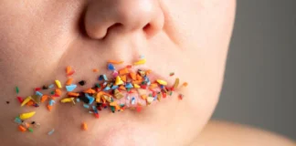 Görünmeyen Tehlike: İnsanlar Günde 68.000 Mikroplastik Parçacığı Soluyor