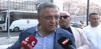 Meclis Önünde Beyaz Toros Yakıldı