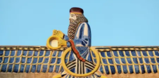 Kadim Işığın Gölgesinde: Zerdüştlüğün Yükselişi, Düşüşü ve Sessiz Direnişi