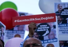 15 Günde Gazetecilere Yargı Baskısı: Haber Yazdılar, Tutuklandılar; Mahkeme Kapısında Savunma Yaptılar