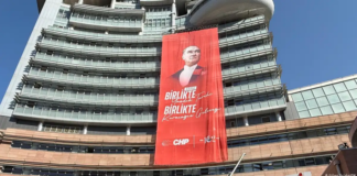 CHP 81 İlde Saha Hamlesiyle Siyasetin Nabzını Yeniden Sokakta Tutmayı Hedefliyor