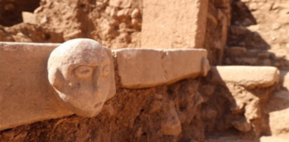 Göbeklitepe’de Neolitik Sanatın Sınırlarını Zorlayan Yeni Keşif: İki İnsan Yüzü Gün Işığına Çıktı