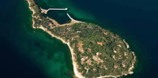 Ada Siyaseti: Kapalı Kapılar, Açık Hesaplar