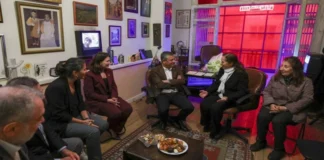 Özgür Özel’den Hrant Dink’in Ailesine Ziyaret: “Hafızayla Yüzleşmeden Adalet Mümkün Değil”